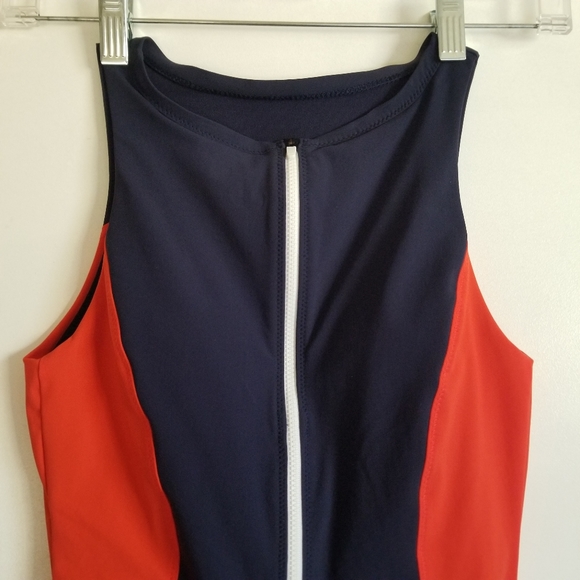 New Athleta Colorblock Zip Front One Piece Swimsuit XXS - Picture 3 of 11